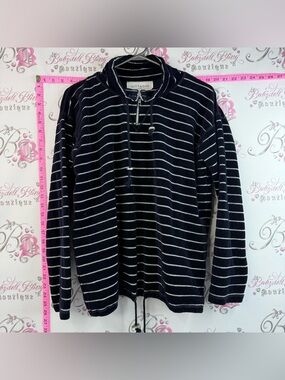 Vitttadini Sport -Women’s Navy & White Striped Crewneck Sweater Adjustable Waist